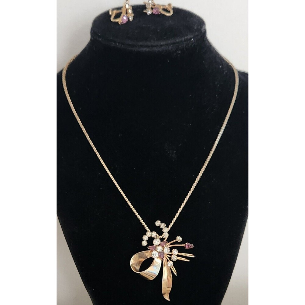 VTG Scitarelli Pink And Clear Rhinestone  Brooch Necklace ScrewBack Earrings Set